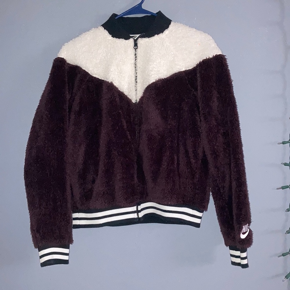 Nike Women’s Jacket